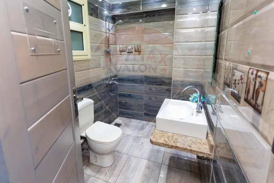 Administrative apartment for rent furnished 220 m in Janaklis (Al-Hurriya Road)