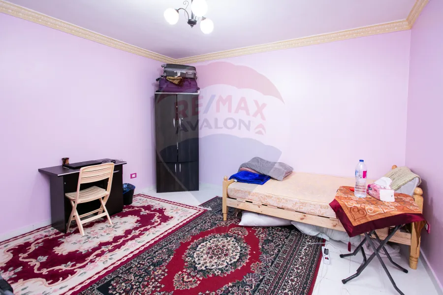 Apartment for sale 155 m Camp Chezar (steps from Sea & university bridge)