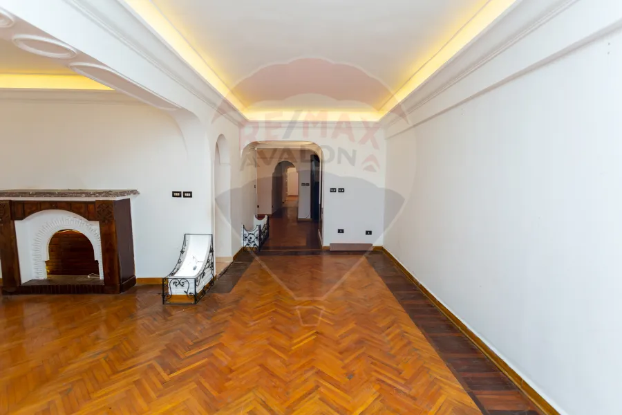 Apartment for rent 250 m Smouha (Al-Qadah Division)