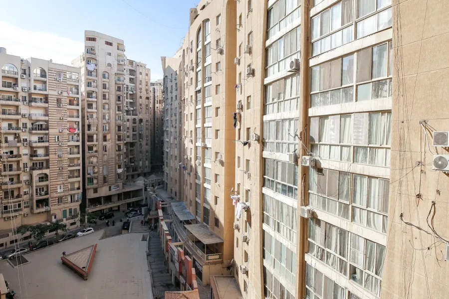 وحدة إداري للبيع 83م سموحة  (كوبري 14 مايو - عمارات الوطنية)