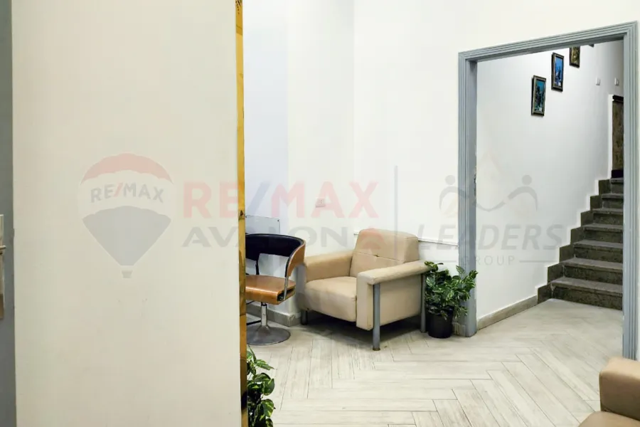 Administrative headquarters for sale, 120 m Gleem (Mostafa Maher St.)