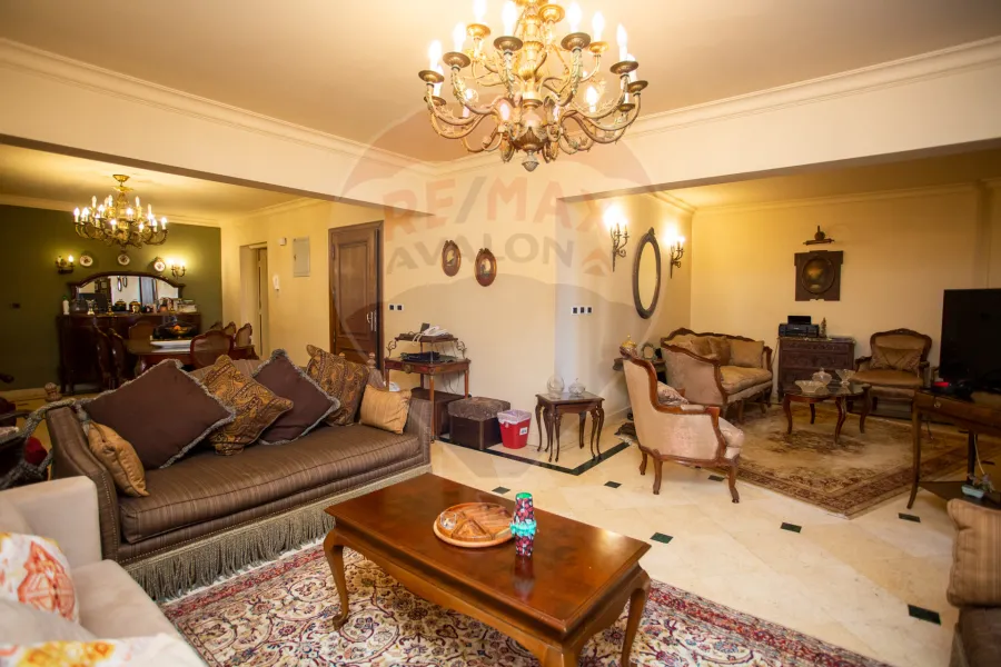 Apartment for sale 218 m Louran (directly on the sea)