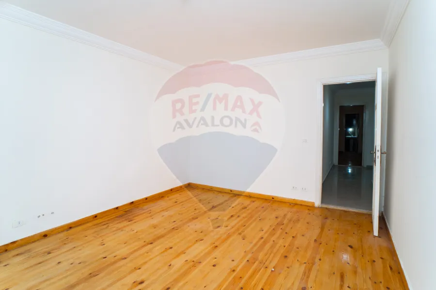 apartment for rent 188 m Louran (Sirhank st)