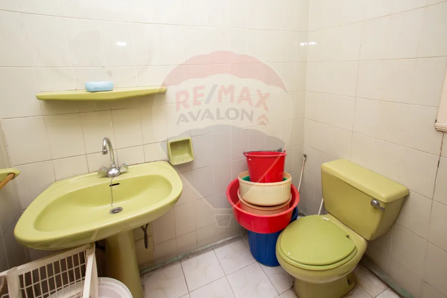 Apartment for sale 210 m Roushdy (Abu Qer St)