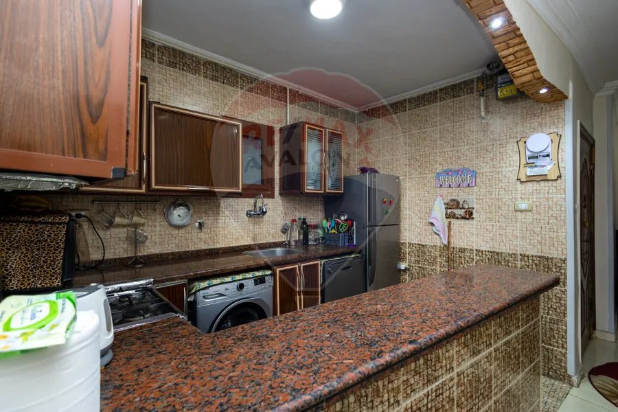 Apartment for sale 145 m Montazah (Al-Malik Hafny St.)