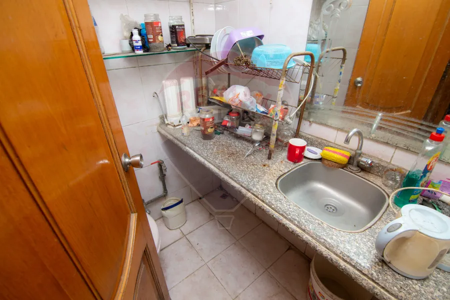 Shop + Mezzan for rent 170 m Smouha (beside Zahran Mall)