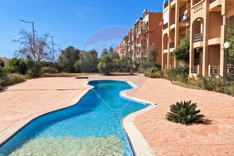 شالية للبيع الساحل (قرية Emirates Heights) 100 م