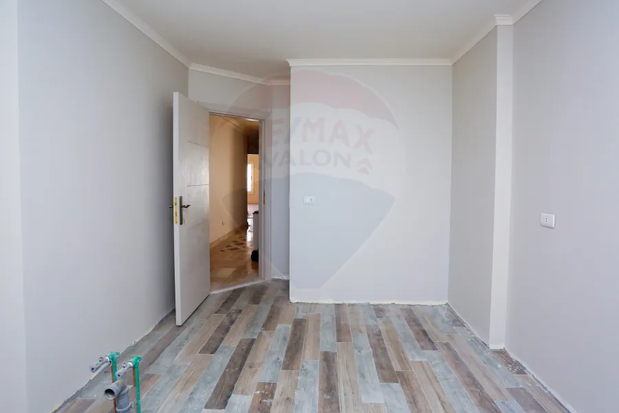 شقة للبيع  205م كفر عبده (ش الاسماعيلية - عمارة براند )