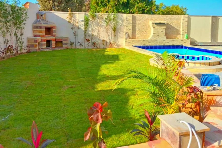 Villa For Sale 500 m King Marriout (Next To Khattab Qasis)