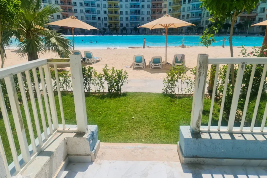 شاليه أرضي بجاردن للبيع (بورتو جولف - سيا لاجون) 68 م