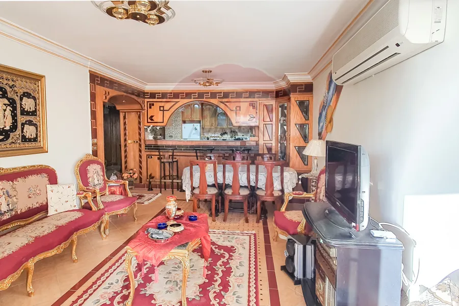 شقه للايجار المفروش 137 م سان ستيفانو (علي البحر مباشرة)