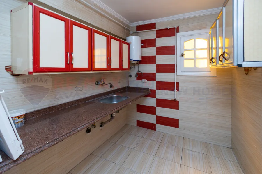 Apartment for sale 125 m Ibrahimia (Gawad Hosny St.)