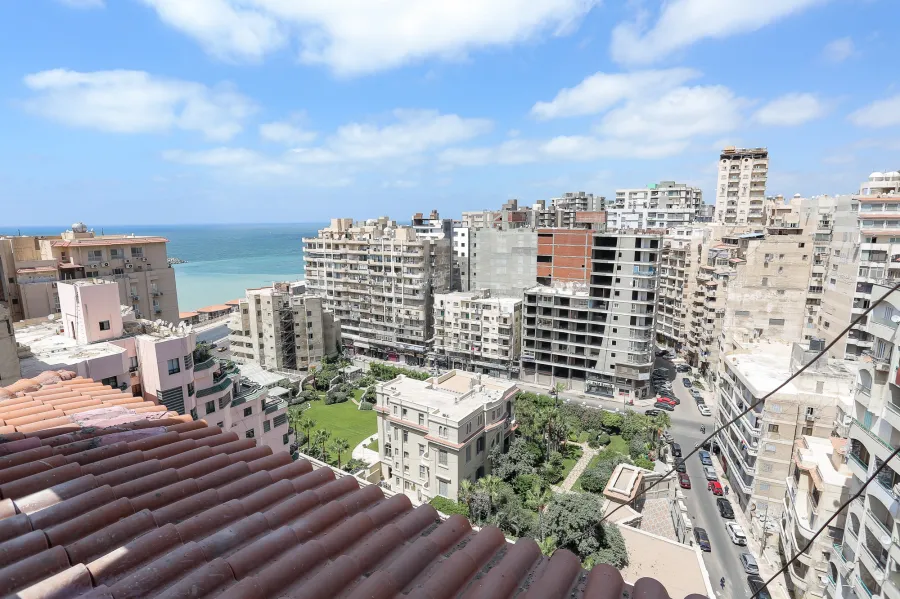 Apartment For Sale 550 m Louran (Steps from the sea)