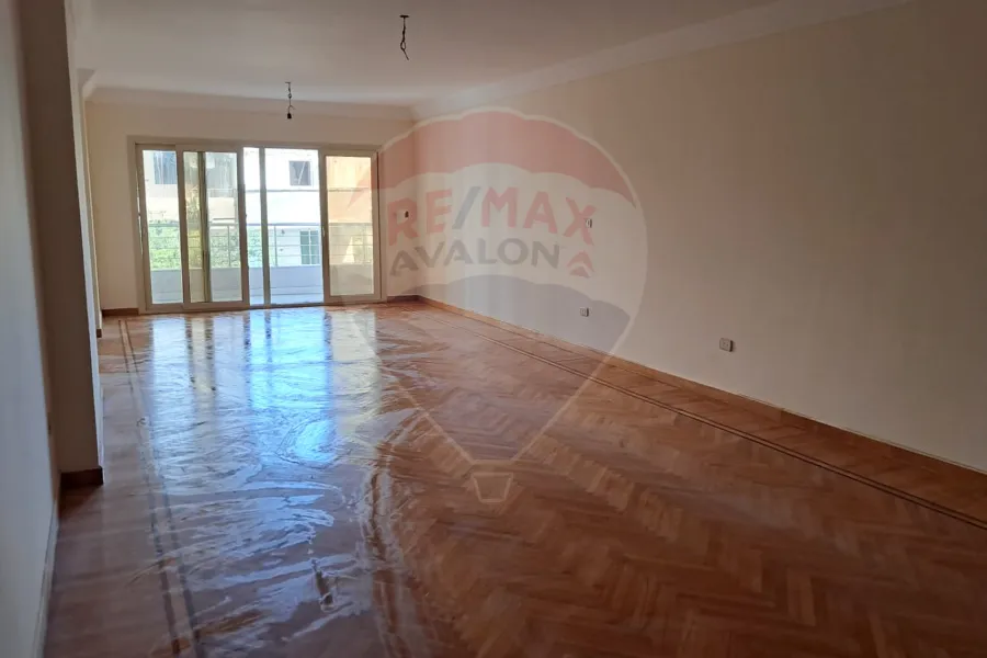 Apartment for Rent 180 m Smouha (Edmond Fremont st.)