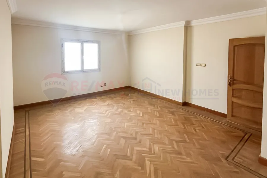 Apartment for sale 230 m Gleem (Abu Qir st.)