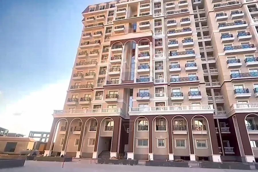 شقة للبيع 208 م (كمبوند صواري)