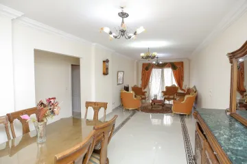 Furnitued Apartment for rent 160m El-Montazah (Compound Green View)