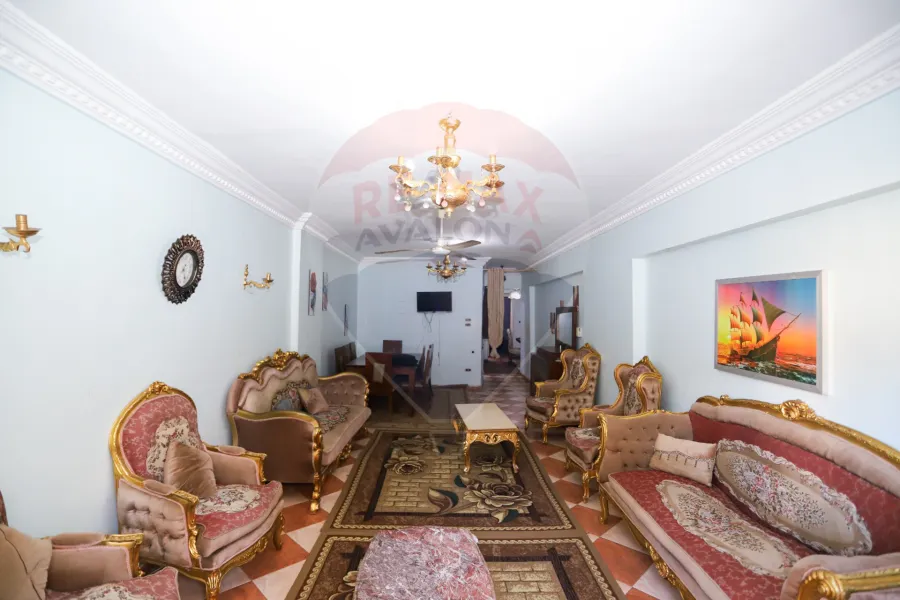 شقة للبيع 160 م سيدي بشر ( خالد ابن الوليد )