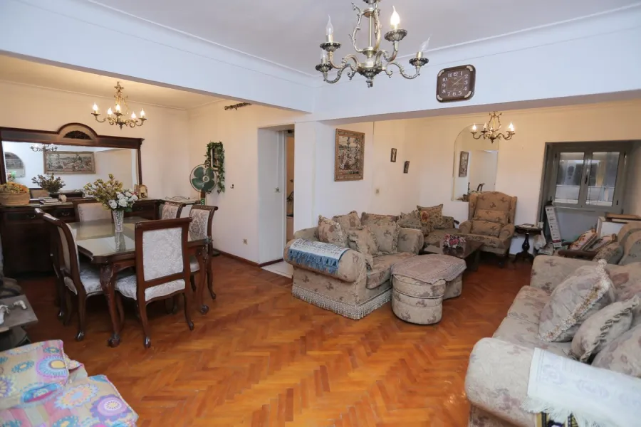 Apartment for sale 110m El-Saraya (Brunched from kornich Road.)