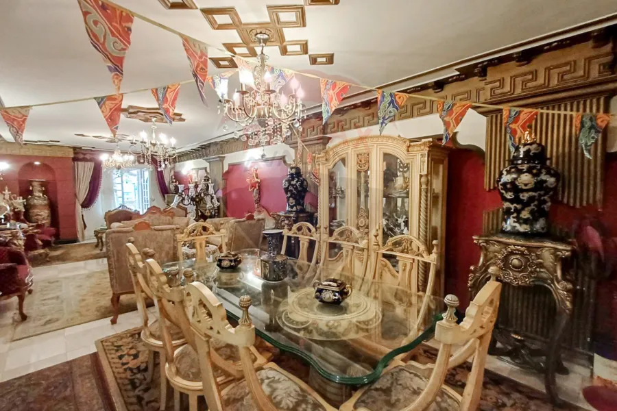 شقة للبيع 186 م بحري (فيو بحر مباشرة)