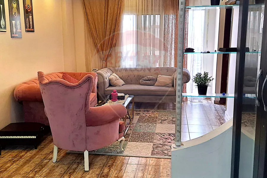 شقة للبيع 125 م ستانلي (بالقرب من فتح الله ستانلي )