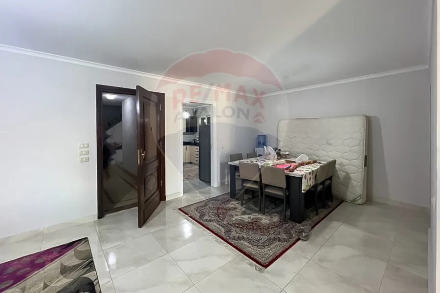 Apartment for sale 219 m Kafr Abdo (Sakina Bint Al Hussein St.)