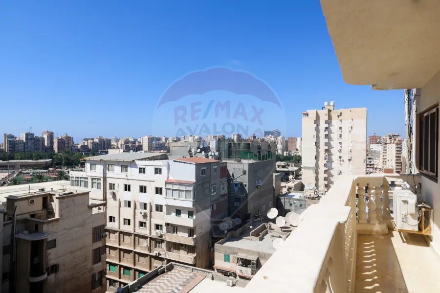 شقة للبيع 175 م سبورتنج ( خطوات من شارع ابوقير )