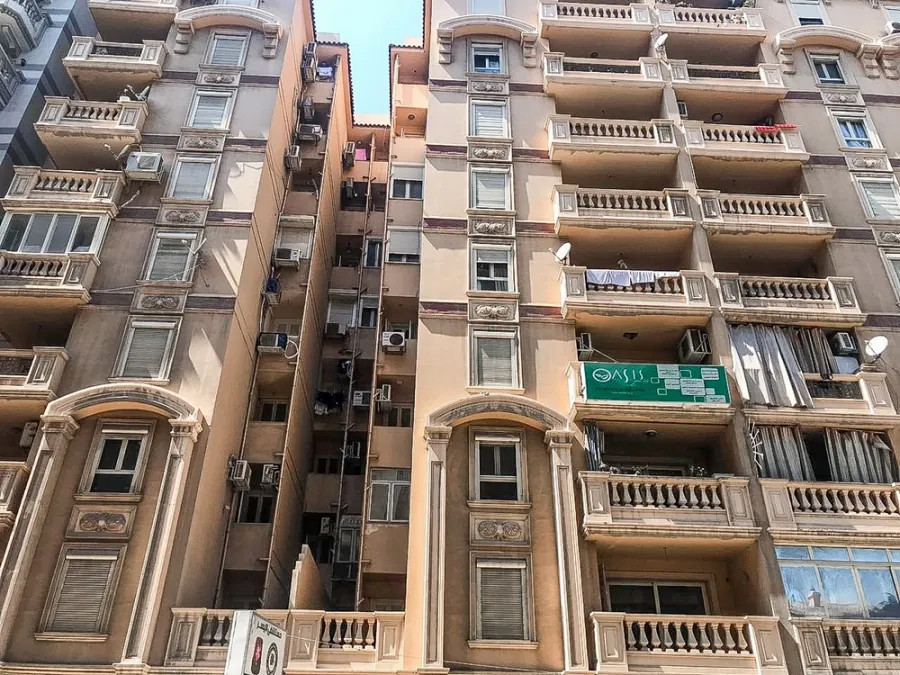 شقة للإيجار228م وابور المياه ( ش جلال الدسوقي)