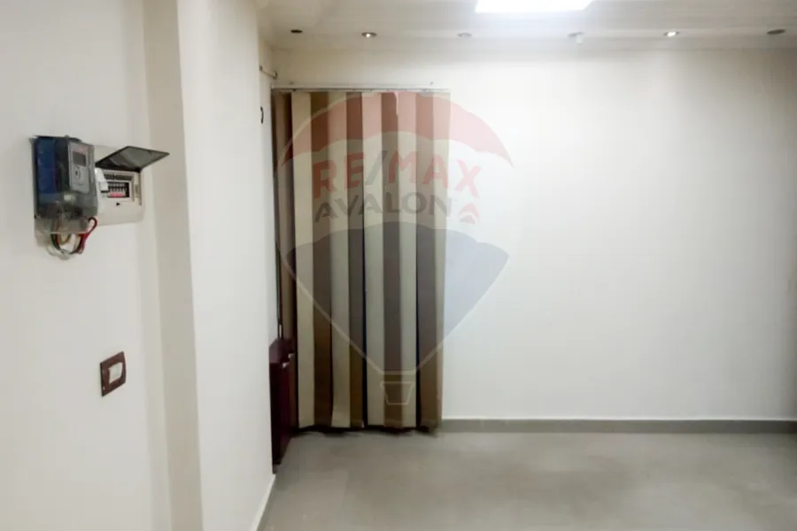 Administrative unit For Rent 140 m Sidi Bishr (Gamal Abdel Nasser St.)