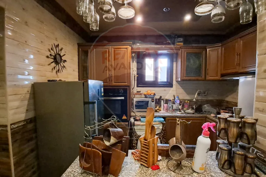 شقة للبيع 134 م  سموحة (ابراج رويال بلازا)