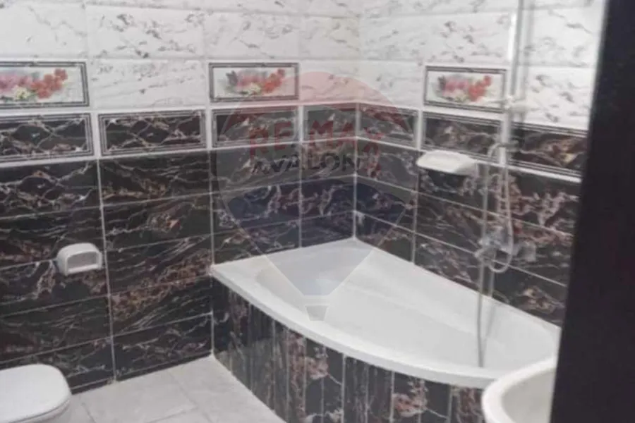 Apartment for sale 450 m Al Saraya (Mahmoud Reda St. - Third Bahr Number)