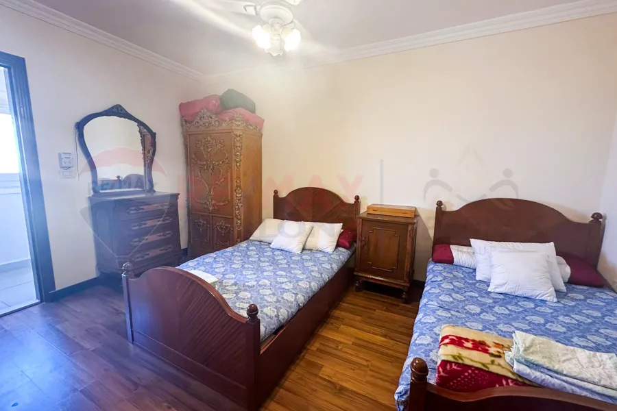 Furnished apartment for rent 227 m Gleem (Mostafa Maher St.)