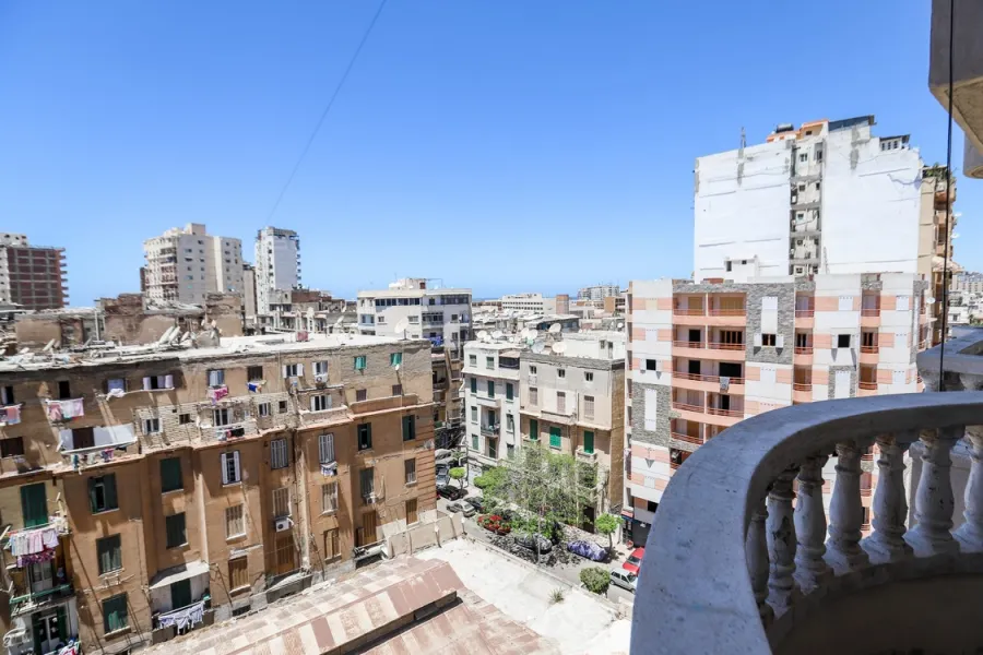 Apartment for sale 185m Al-Azarita (Near To Tram station)