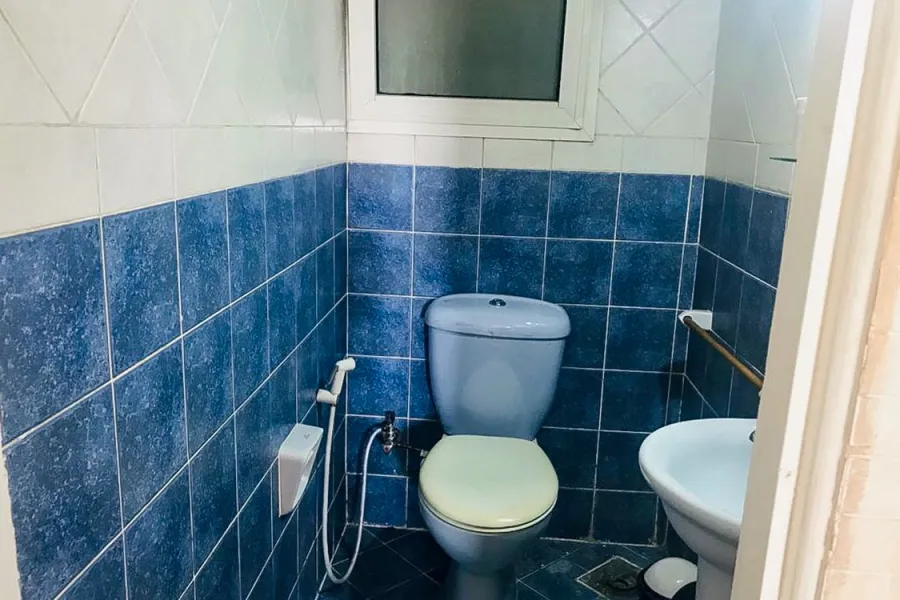 شقة للايجار 180م الوزارة (2 نمرة من ش أبو قير)