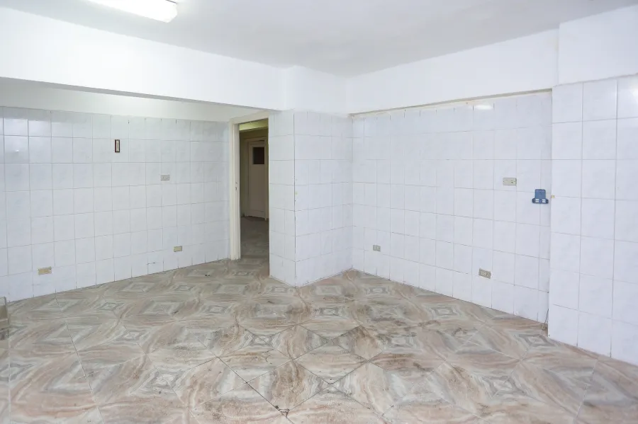 Apartment for sale 200m Sidi Gaber (Bor Saied St.)- Residential or Commercial