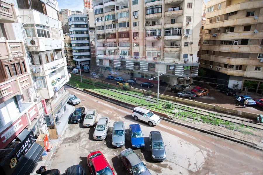 Apartment for sale 200 m Saba Pasha (on the tram - Brand Building)