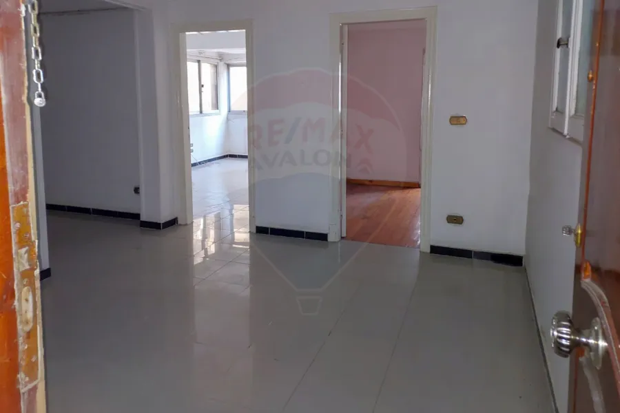Apartment for rent 130 m Stanly (Shahdy basha St.)