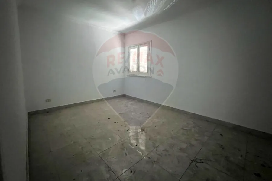 Apartment for sale 120 m Rushdi (Al Moaaskar Al Romani)