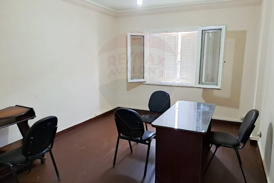 Administrative Apartment For Rent 130 m Smouha (Garden City St.)