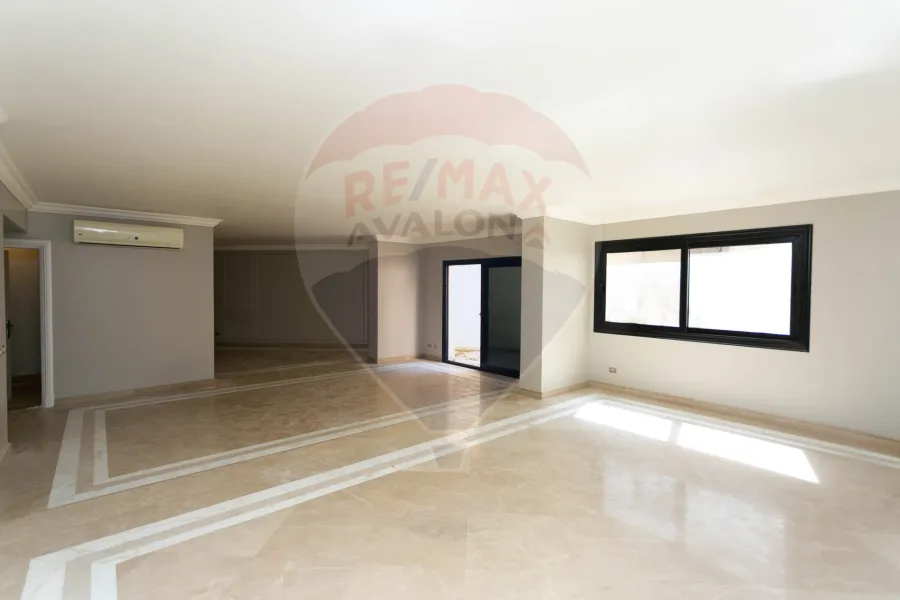 شقة دوبلكس مرخصة للبيع 460 م كفر عبده (ش معروف الرصافي - عمارة براند)