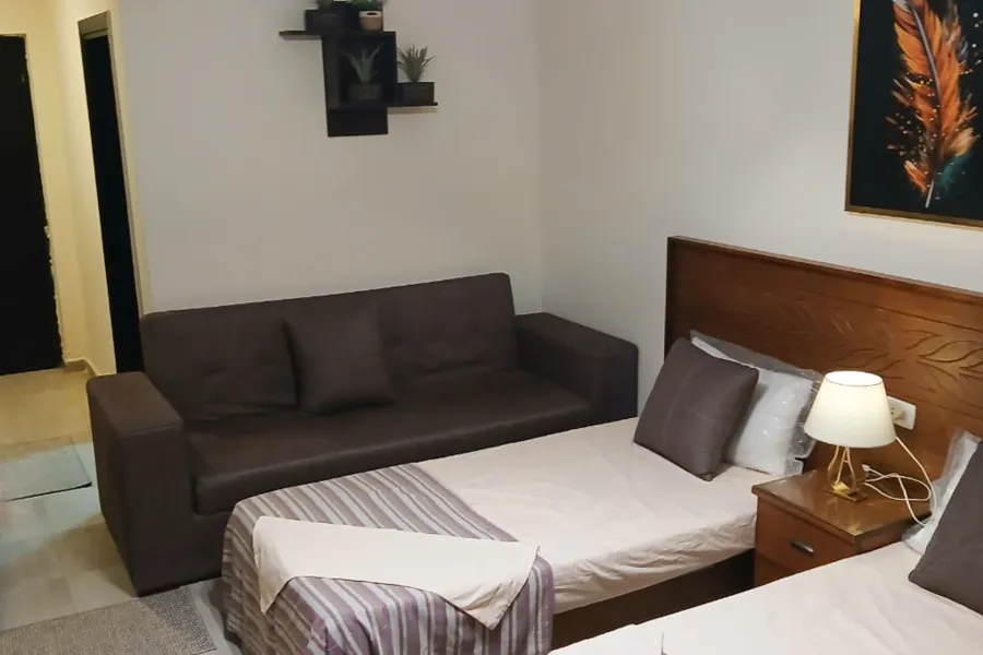 Ground studio for sale (Aqua View Village)