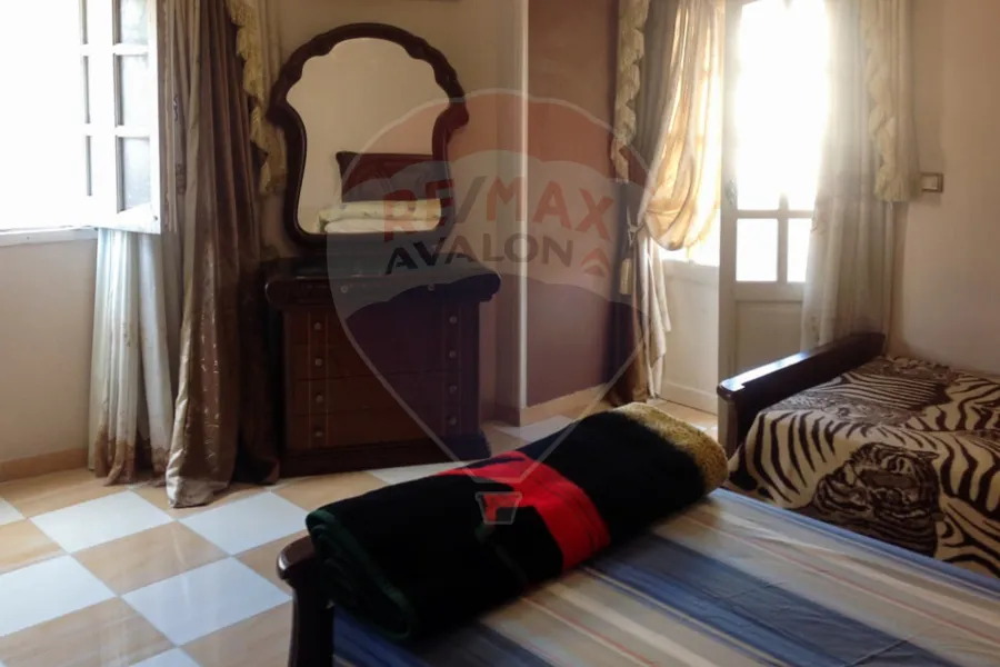 شقة للبيع 208 م رشدي (ثاني نمرة من ابو قير)