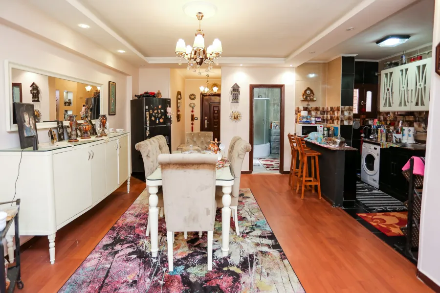 شقة للبيع 125 م لوران (متفرع من الاقبال)