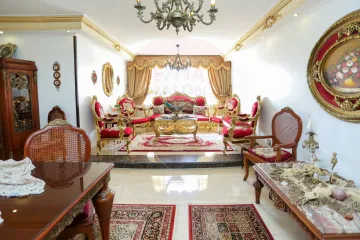 شقة للبيع 150 م الحي اللاتيني (متفرع من شارع فؤاد)