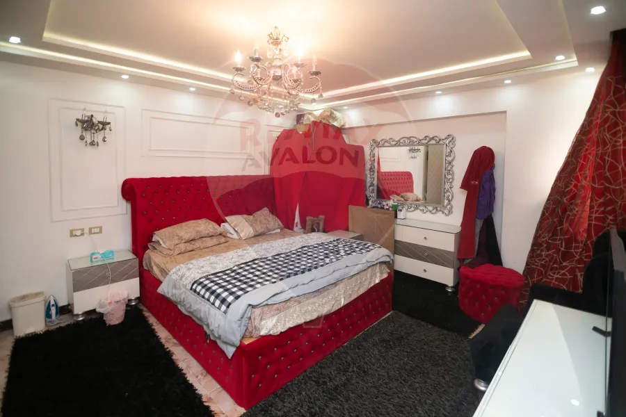 شقة للبيع 160 م المندرة (ش ادريس)