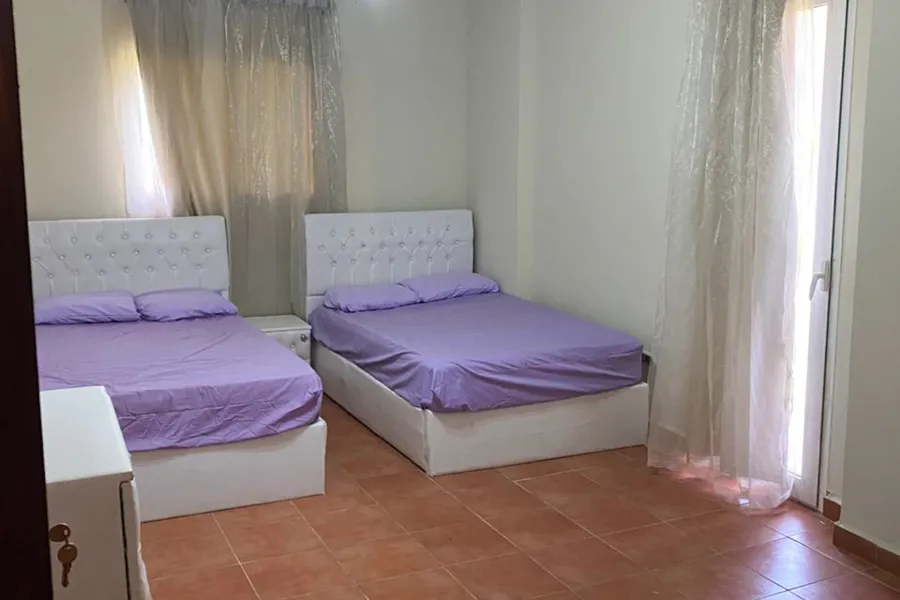 Ground chalet + Garden for sale (Golf porto marina)