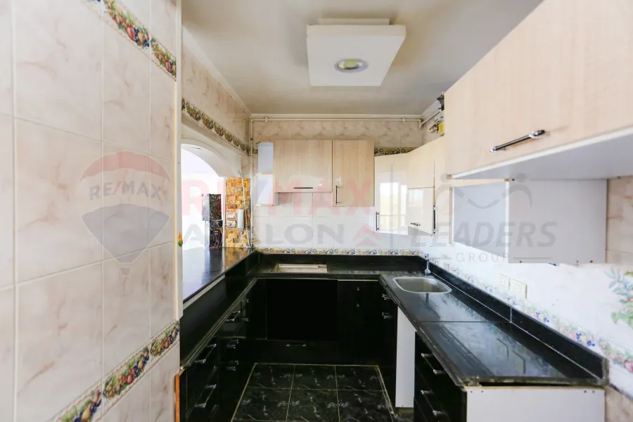 Apartment for sale 180 m Montazah (Sheraton Towers)