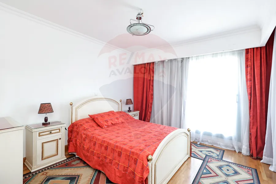 شقة للبيع 270م سان ستيفانو (فور سيزون)