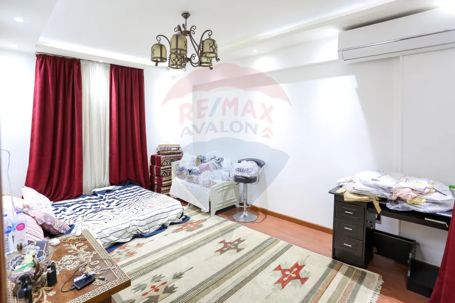 Apartment for sale 350 m janaklis (Steps from aboqer st.)-