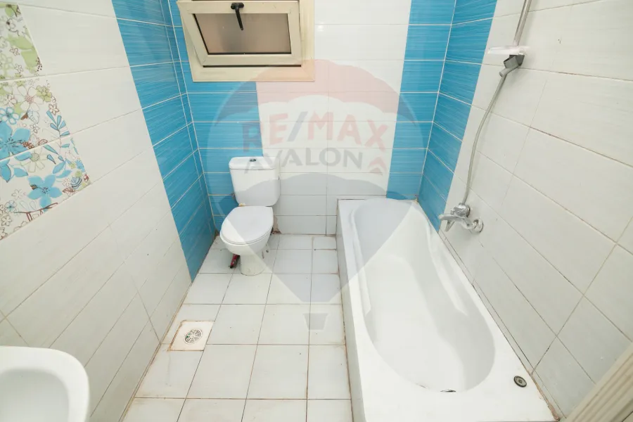 Apartment for rent 185 m Janaklis (Al-Horaya Road)